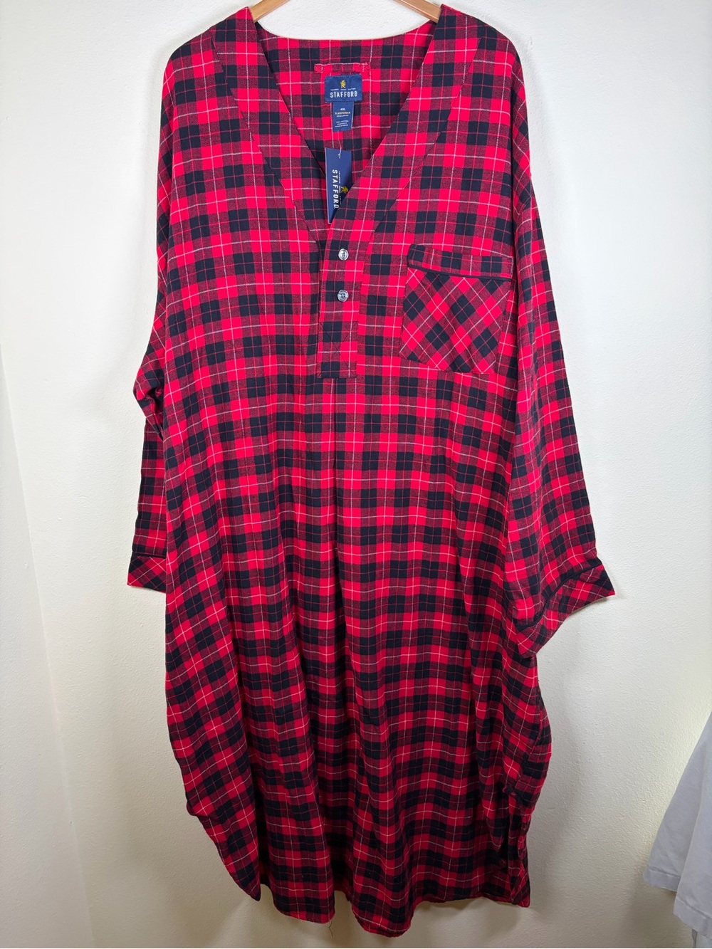 Stafford Men’s 4XL Red Black Plaid Cotton Flannel Nightshirt NWT
